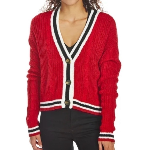 ALMOST FAMOUS Juniors' Cable Knit Buttoned V-Neck Varsity Cardigan size Medium - Picture 1 of 16